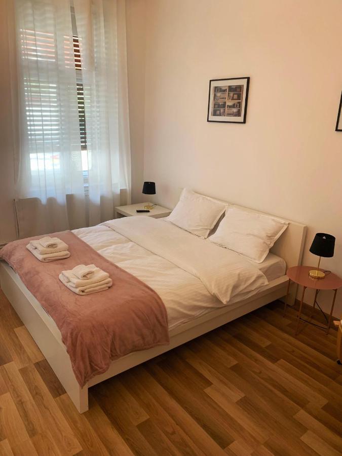 Apartament Plopilor Studios Sibiu Eksteriør bilde