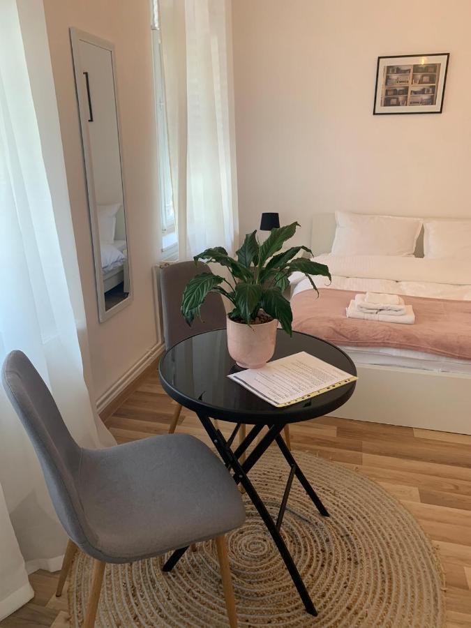 Apartament Plopilor Studios Sibiu Eksteriør bilde